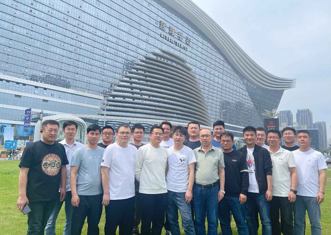 6381709051310343763788444